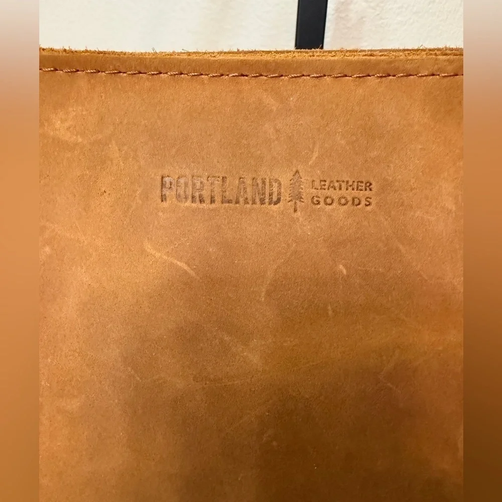 Portland Leather Tan Triangle Shoulder Bag with Charm
